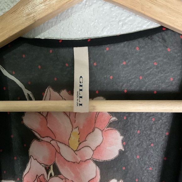 Gilli Kaftan Duster Length 3/4 Sleeve Black Floral One Size Pocket Front - Picture 3 of 8